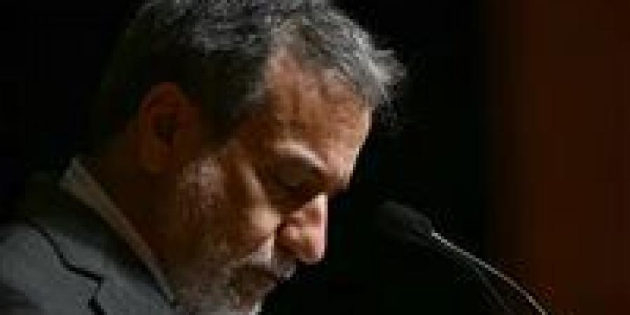 وزير الخارجية الإيراني: الحرب ستكون كارثة على الجميع والقواعد الأمريكية في المنطقة ستكون أهدافا