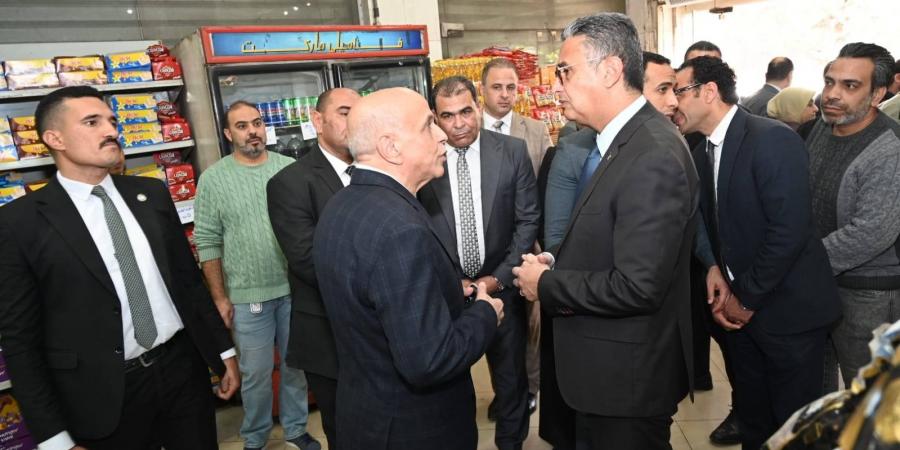 مع دخول شهر رمضان..وزير التموين يتابع توافر السلع الغذائية وجودة الرغيف البلدي
