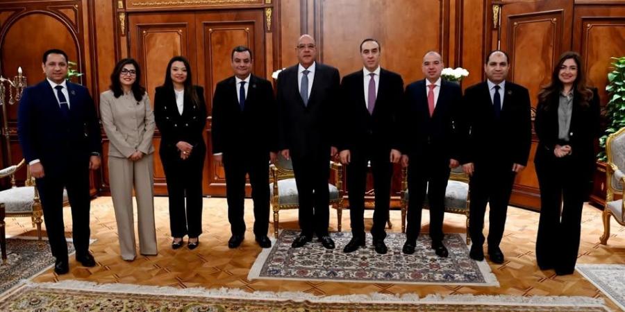 وفد تكتل نواب تنسيقية شباب الأحزاب والسياسيين يلتقي المستشار هشام بدوي رئيس مجلس النواب