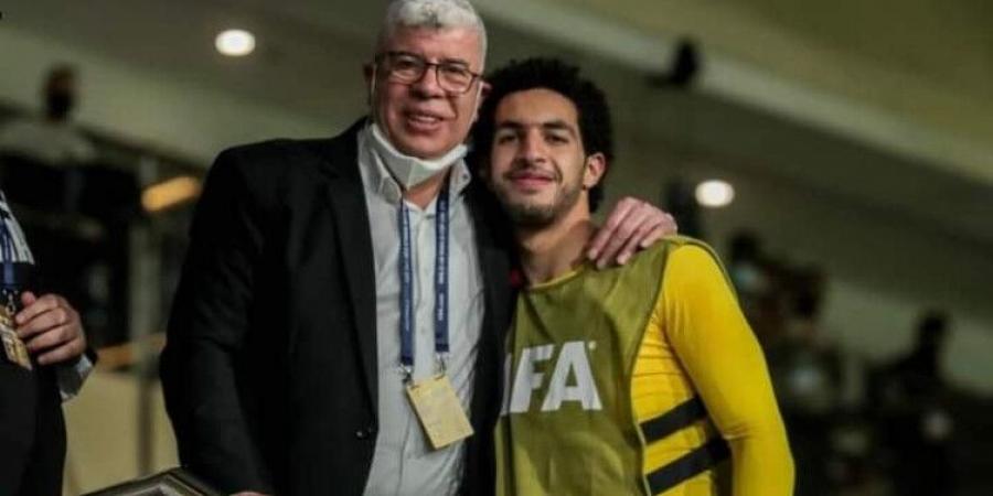 هل يرحل حارس الأهلي؟ شوبير يكشف حقيقة احتراف مصطفى شوبير