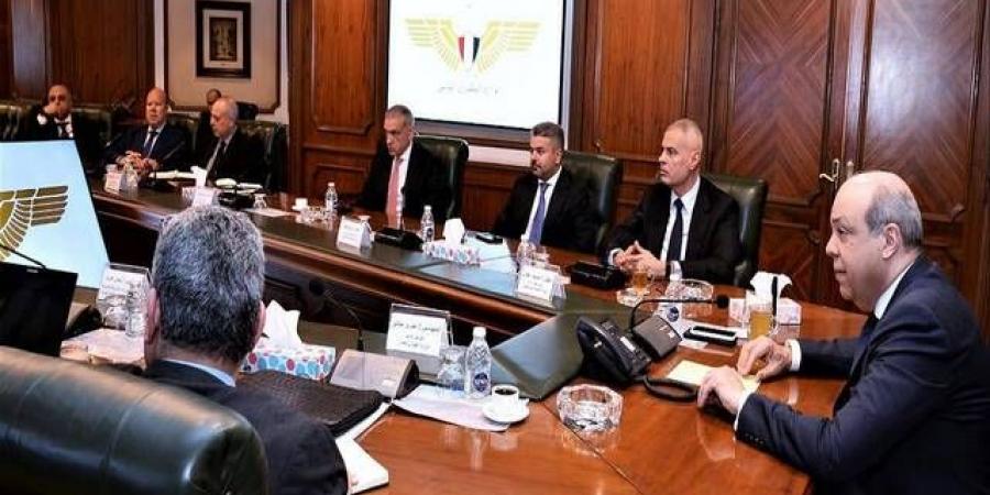 "الطيران المدني" المصرية ترفع درجة الاستعداد وتضع خطة تشغيلية لموسم حج 2026