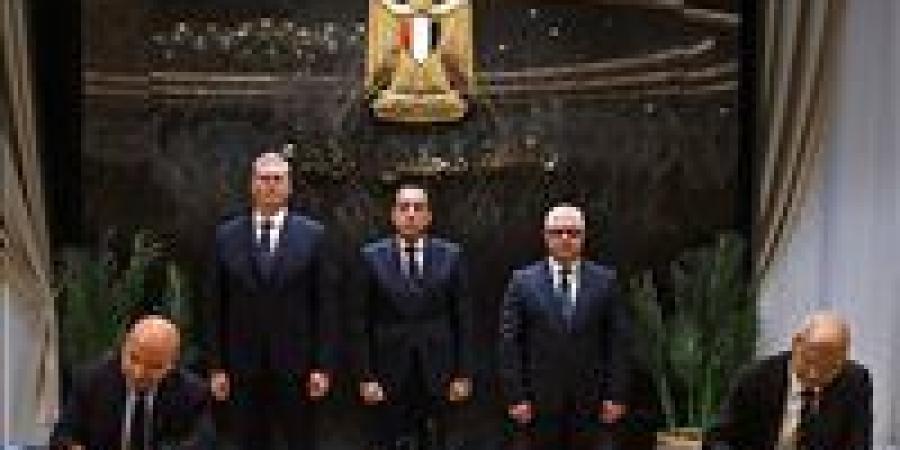 رئيس الوزراء يشهد توقيع عقد إنشاء مشروع "إندوراما مصر للأسمدة" بالمنطقة الاقتصادية