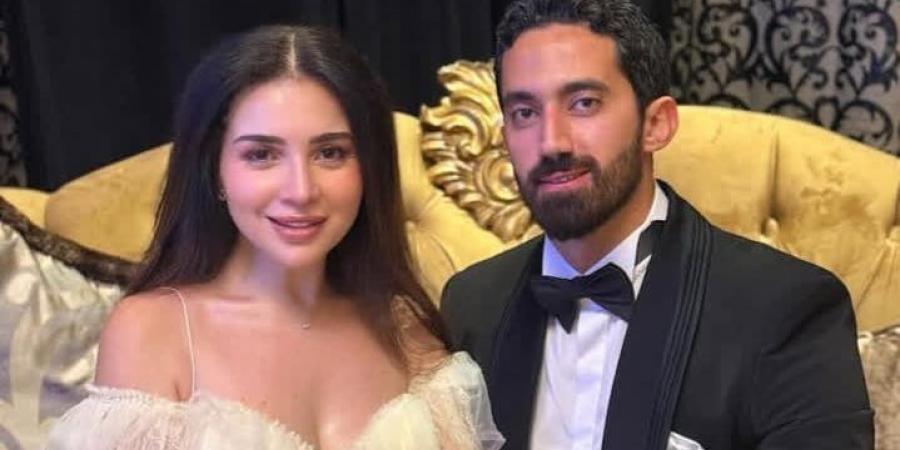 بعد ظهوره مع رضوى الشربيني.. مي عز الدين تدعم زوجها أحمد تيمور