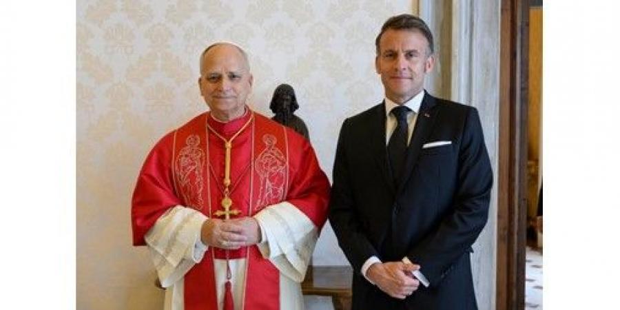 لبنان محور أول لقاء بين ماكرون وبابا الڤاتيكان ليو الرابع عشر