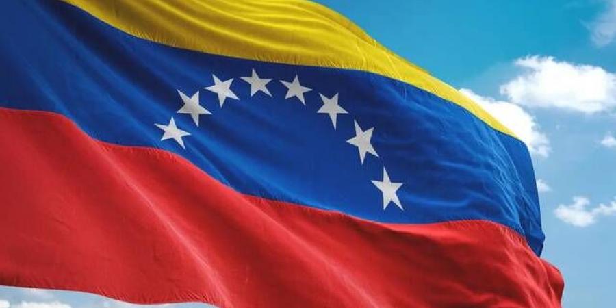 تأخر نماذج عقود النفط في فنزويلا يعيق خطط استثمار الشركات