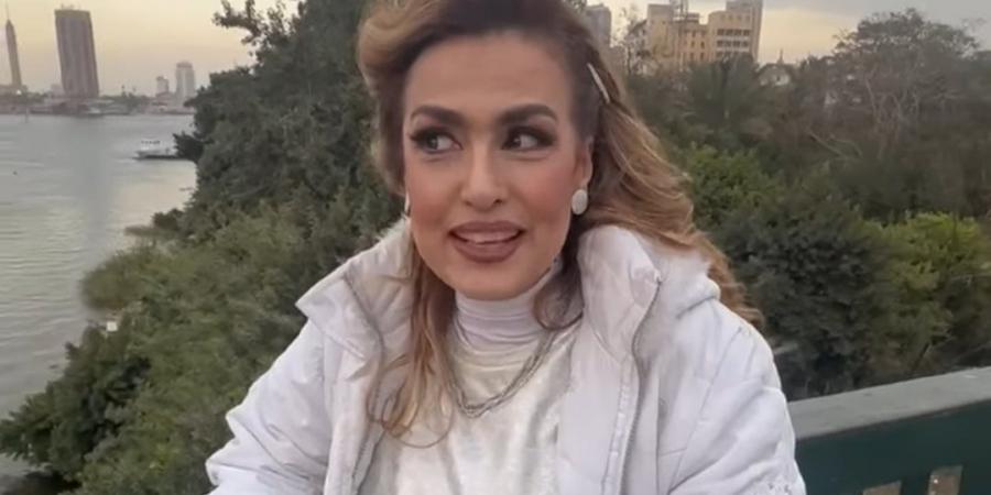 حكاية والد سيمون مع الفسيخ الذي أنهى حياته.. الفنانة تروى تفاصيل صادمة