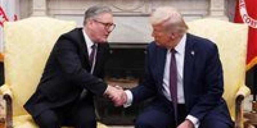 ترامب يكشف ملامح "الحصار الشامل" لمضيق هرمز ويدعي دعم حلفاء الأطلسي والخليج