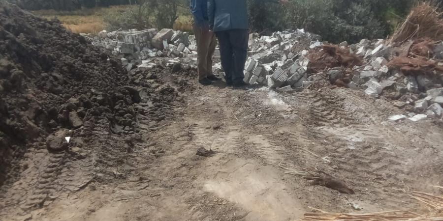 محافظ الفيوم يضرب بيدٍ من حديد: إزالة فورية لتعدٍ على أرض زراعية بزاوية الكرادسة واستبعاد مسؤول مقصر