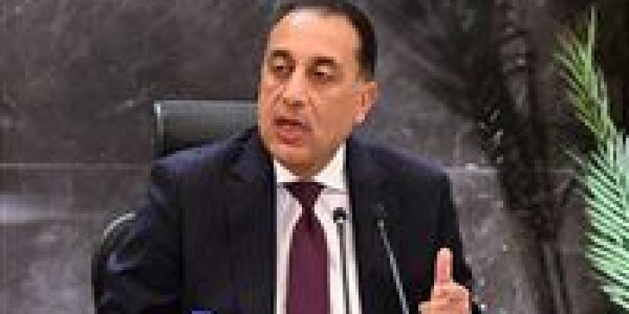 عاجل.. إيقاف العمل بقرار غلق المحال والمطاعم والمقاهي 11 مساءً