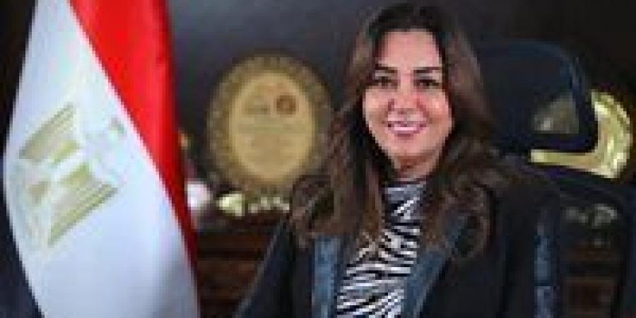 وزيرة التنمية: غلق وتشميع 37 محلًا لعملها بدون ترخيص