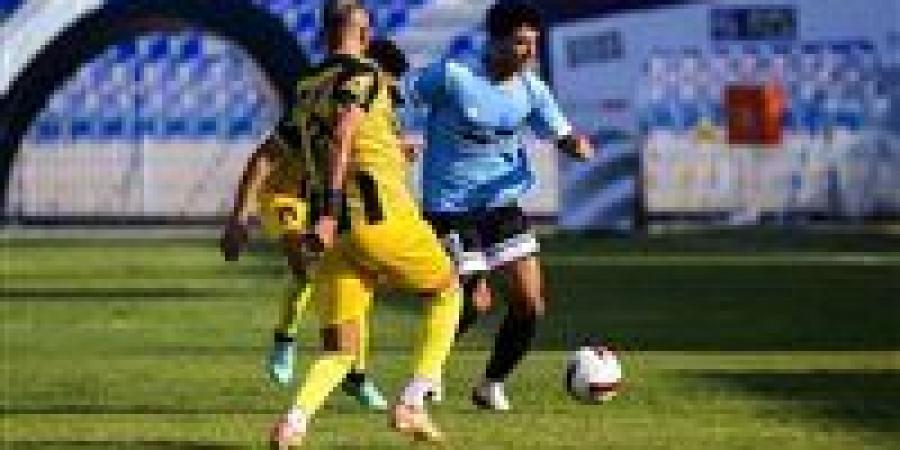 مواجهة قوية بين المقاولون العرب وغزل المحلة في صراع الهروب من القاع