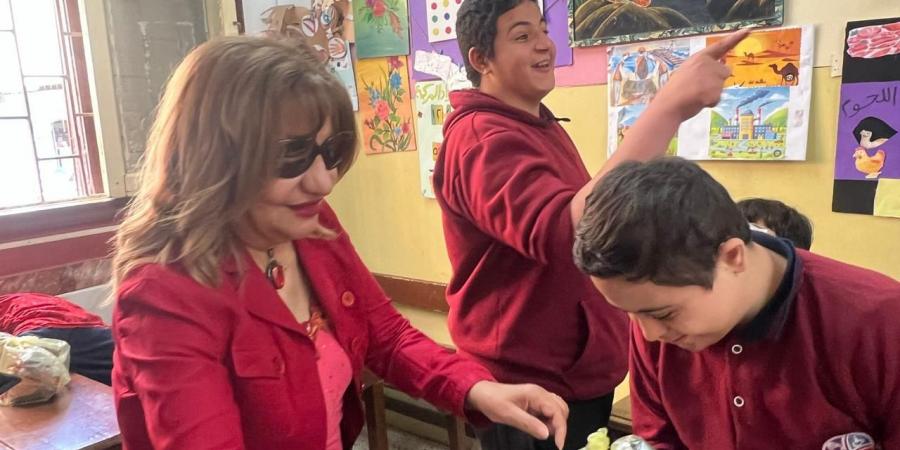 مؤسسة الجبلي تزور مدرسة التربية الفكرية بأجا لتعزيز الدعم وتحسين الخدمات التعليمية