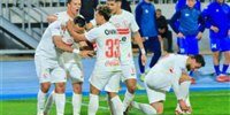 عدي الدباغ وناصر منسي يقودان هجوم الزمالك أمام سموحة فى بطولة الدوري