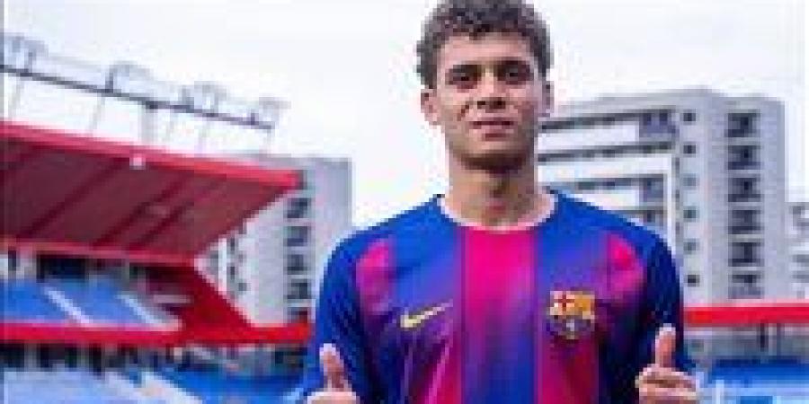 محمد على عمار لاعب برشلونة السابق: هاتريك حمزة عبد الكريم يؤكد أهمية تصعيد المواهب الجديدة