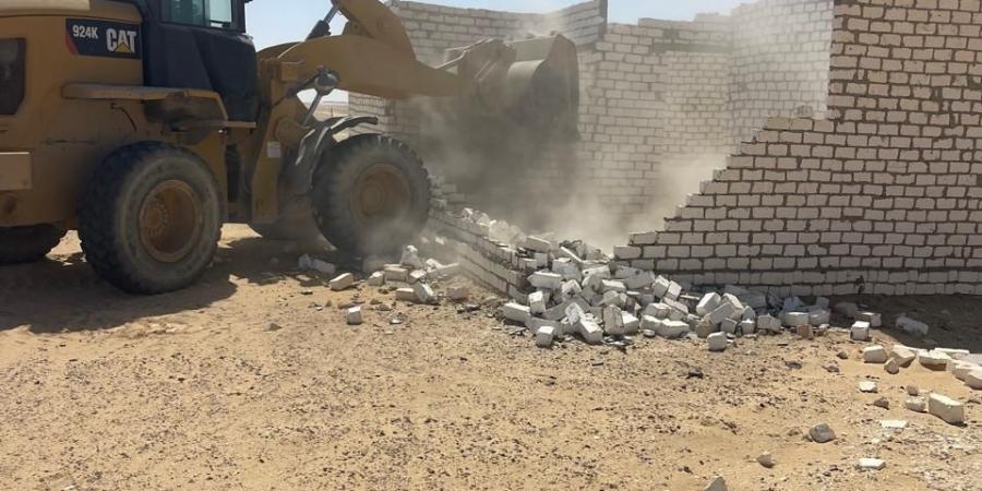 استرداد 100 فدان من أراضي أملاك الدولة بمركز يوسف الصديق