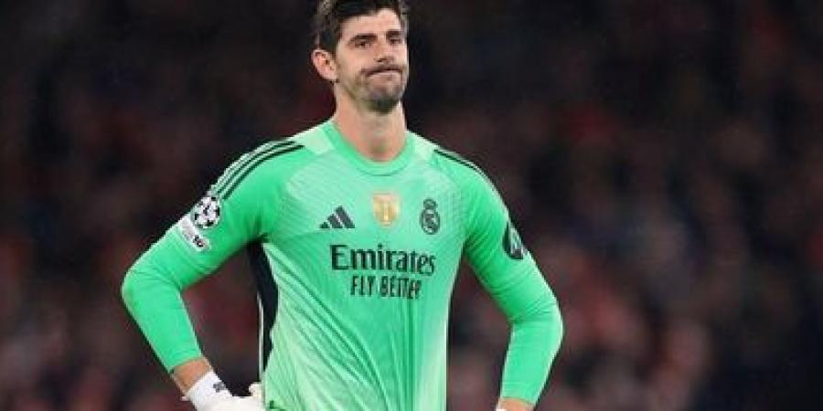 تيبو كورتوا يوجه رسالة مؤثرة لجماهير ريال مدريد بعد خسارة الكلاسيكو