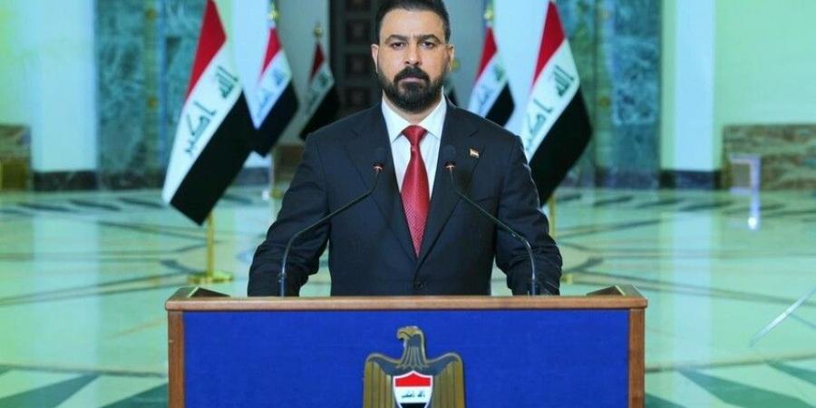 «ثورة إصلاحية وحرب على الفساد».. رسائل هامة من رئيس وزراء العراق خلال تسلمه مهامه رسميًا