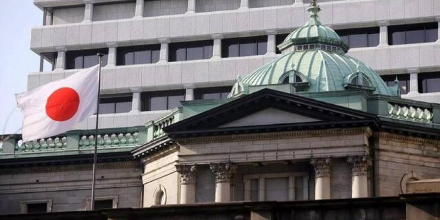 توقعات برفع المركزي الياباني الفائدة مرتين لتبلغ 1.25% بنهاية العام