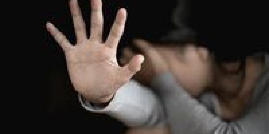 القبض على 3 متهمين بخطف سيدة والتعدي عليها داخل مقبرة بالخليفة