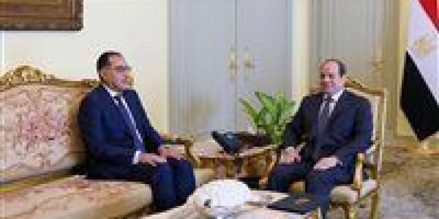 رئيس الوزراء يهنئ الرئيس السيسي بمناسبة العام الهجري الجديد