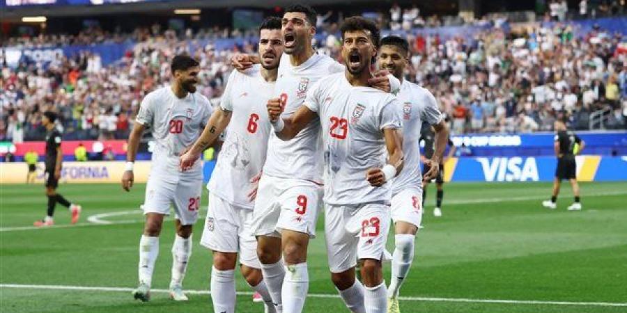 مجموعة مصر، تعادل مثير بين إيران ونيوزيلندا في الشوط الأول