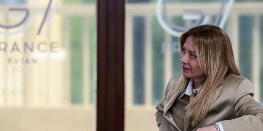 ​كواليس قمة السبع|«ميكروفونات مفتوحة تكشف أسرار الرؤساء».. من سجائر ميلوني إلى سخرية ترامب وساعة ماكرون الضائعة!