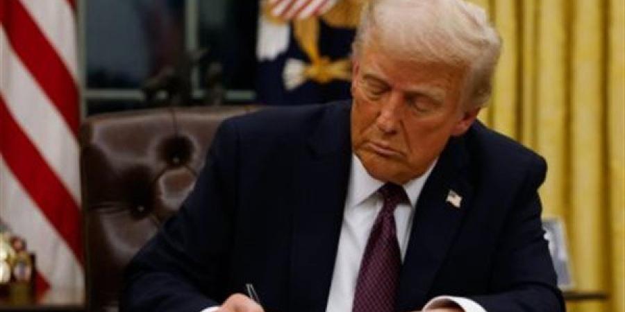 هل يفاجئ ترامب وبزشكيان العالم بتوقيع مباشر للاتفاق بين أمريكا وإيران؟