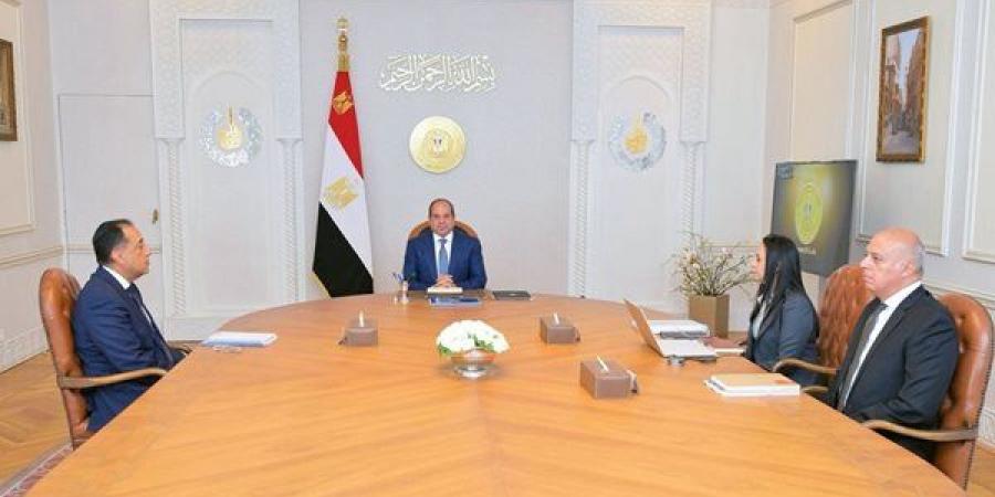 تكليفات رئاسية جديدة للحكومة.. تطوير أدوات الدعم والحفاظ على حقوق المواطنين الأولى بالرعاية.. برنامج موحد لحماية الفئات المستحقة.. ومواصلة متابعة تطبيق "تكافل وكرامة"