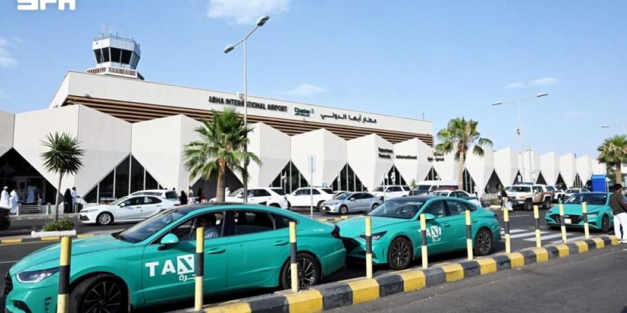 مطار أبها يعزز الحراك السياحي والاقتصادي في صيف عسير