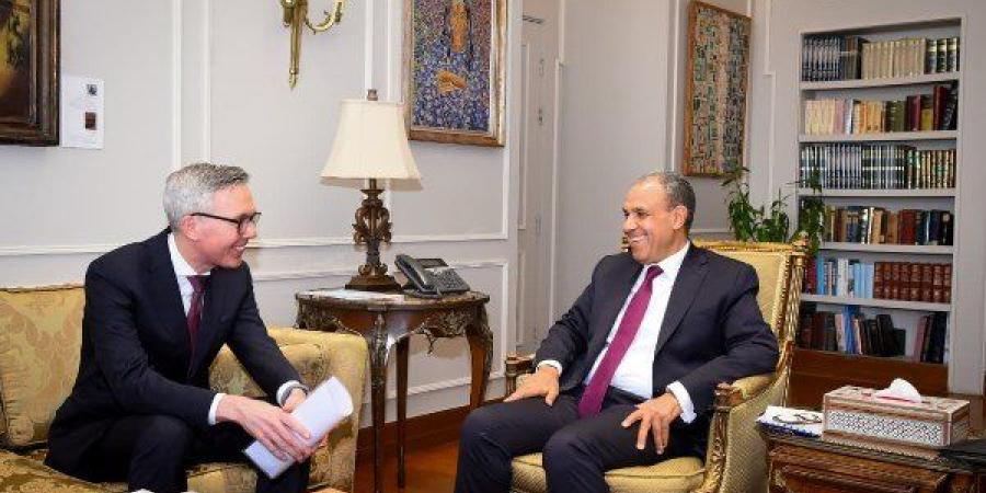 تفاصيل لقاء وزير الخارجية مع رئيس شركة سكاتك النرويجية
