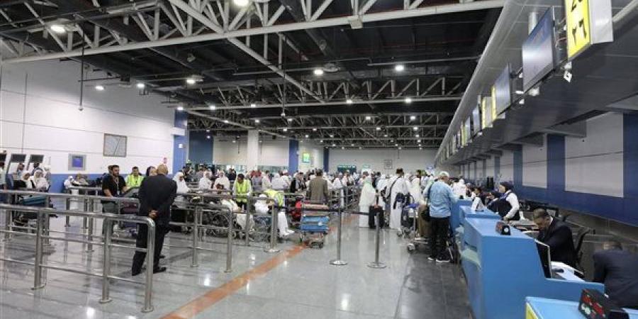 مطار القاهرة يحتفظ بريادته الأفريقية بإعادة منح شهادة اعتماد الجاهزية الصحية والسلامة حتى 2029