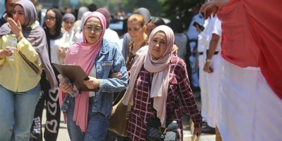 الثانوية العامة 2026، آية قرآنية تكشف معنى كلمة ادأب بامتحان اللغة العربية (فيديو)