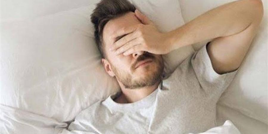 تفسير حلم بكاء الميت في المنام وعلاقته بالابتعاد عن الذنوب والمعاصي