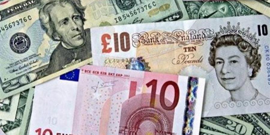 أسعار العملات العربية والأجنبية أمام الجنيه في البنك الأهلي مساء اليوم