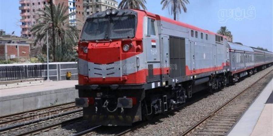 نائب وزير النقل يكشف أسباب زيادة سعر تذاكر القطارات (فيديو)