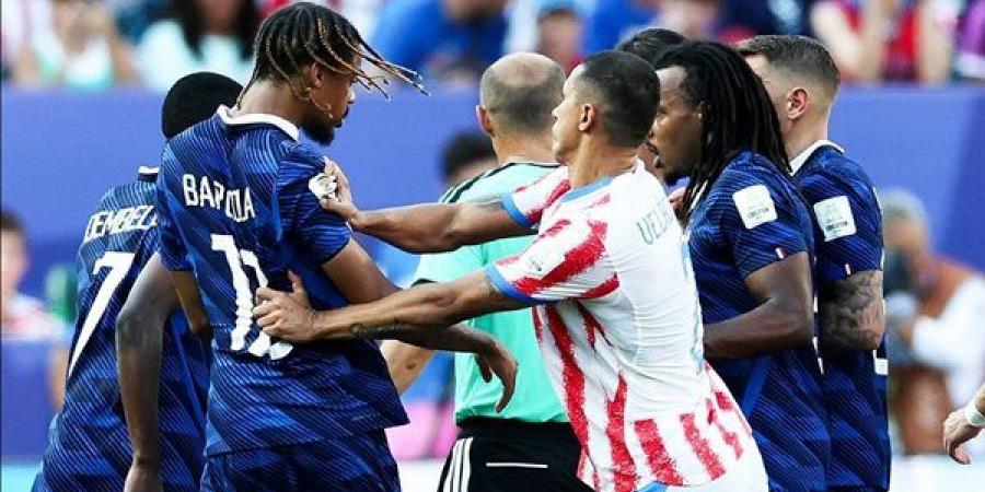 الاتحاد الفرنسي يدرس تقديم شكوى إلى فيفا بسبب تحكيم مباراة باراجواي