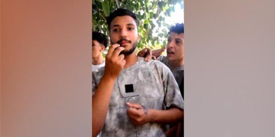 “7 ساعات عشان يتحل”، طالب ثانوية عامة بالدقي يشتكي من امتحان الإنجليزي (فيديو)