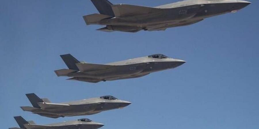 "لوكهيد مارتن" تتصدر سباق شراء "ألترا ماريتايم" لمكافحة الغواصات