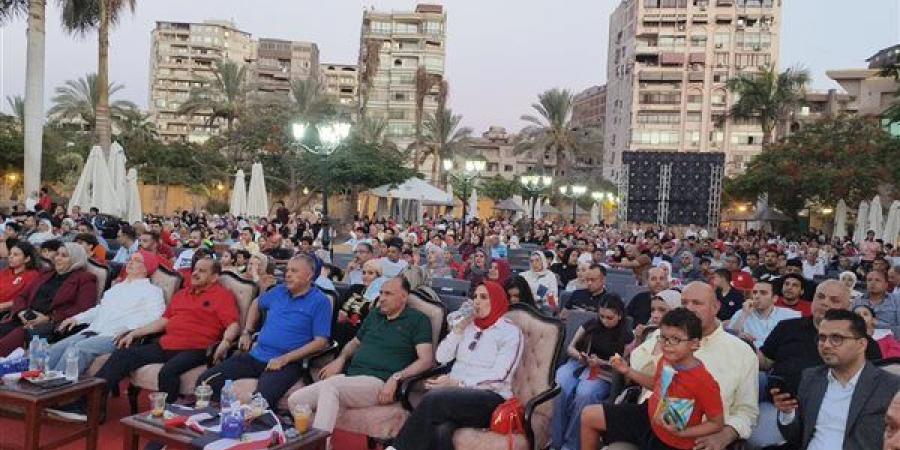 آراء جماهير نادي جزيرة الورد بالمنصورة في الشوط الأول (فيديو وصور)
