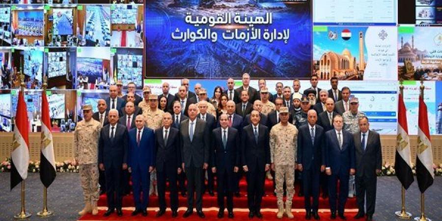 15 صورة ترصد تفاصيل استعراض إمكانيات أجهزة الدولة في مُجابهة الأزمات والكوارث