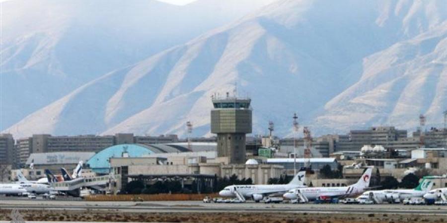 إيران: إغلاق كل مطارات محافظة هرمزغان حتى إشعار آخر