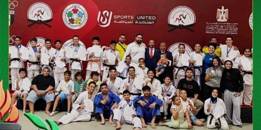 "رواد العاشر" بالشرقية يحصد 30 ميدالية متنوعة في بطولة الجمهورية للجودو