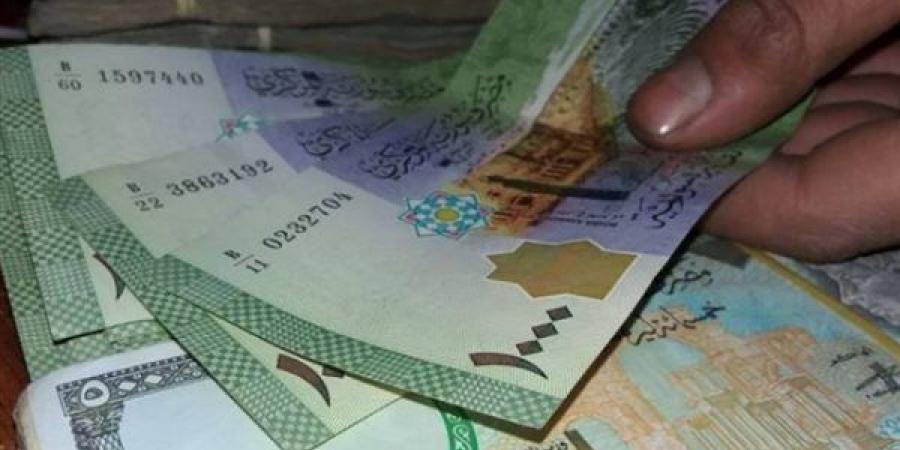 سعر الليرة أمام الدولار في مصرف سوريا المركزي