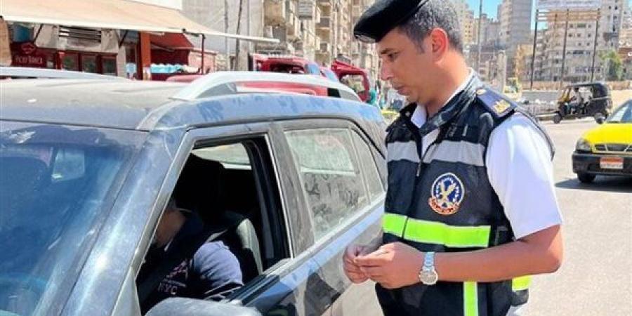 احذر الطريق مراقب، تحرير أكثر من 107 آلاف مخالفة مرورية خلال 24 ساعة
