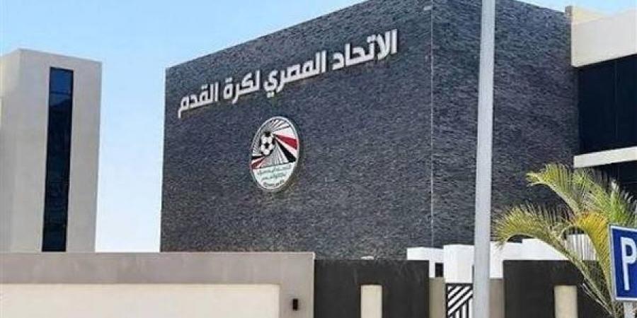 اتحاد الكرة يكشف مصير صراع زيزو والزمالك وسيناريوهات التصعيد