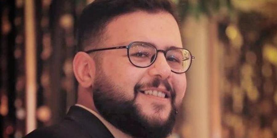من هو إياد صالح؟ مؤلف مصري يقف وراء الفيلم الخليجي "أحبك من زمان"