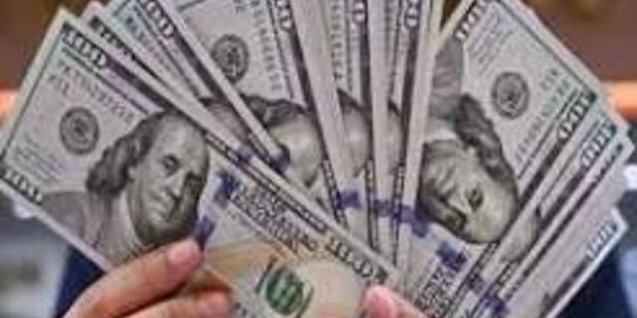 الدولار يستقر مع تزايد مخاطر التضخم