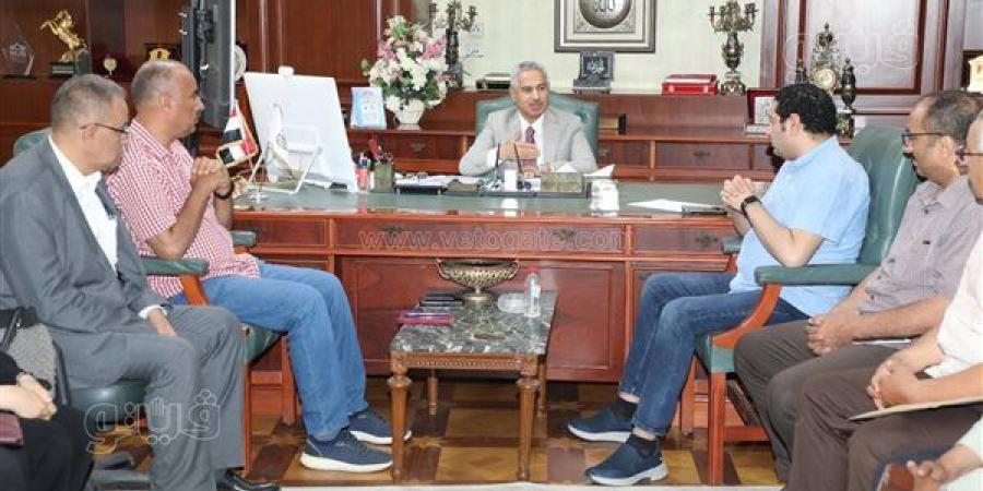 تبدأ بالطالب والمعلم، محافظ بني سويف يوجه بوضع روشتة علاج لتطوير التعليم