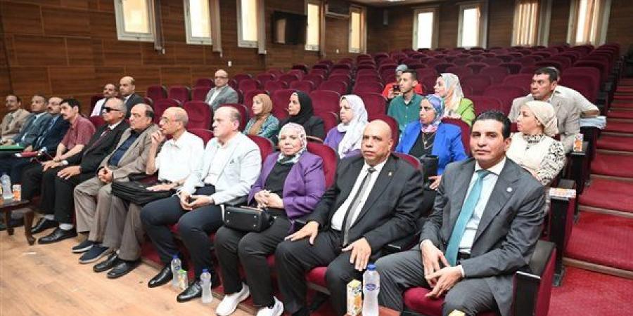 جامعة الفيوم توافق على تسجيل 65 رسالة ماجستير ودكتوراه