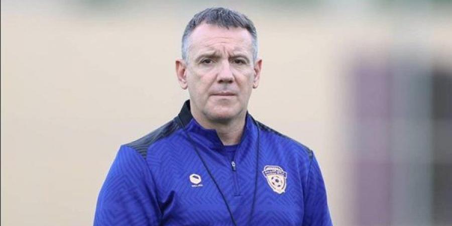 قناة الزمالك: الاستقرار على الصربي فوك رازوفيتش مديرًا فنيًا جديدًا للفريق ويصل القاهرة خلال 48 ساعة